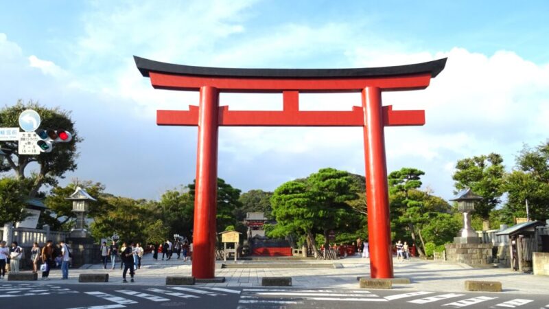 鶴岡八幡宮でいただける御朱印と御朱印帳の種類と購入ガイド 