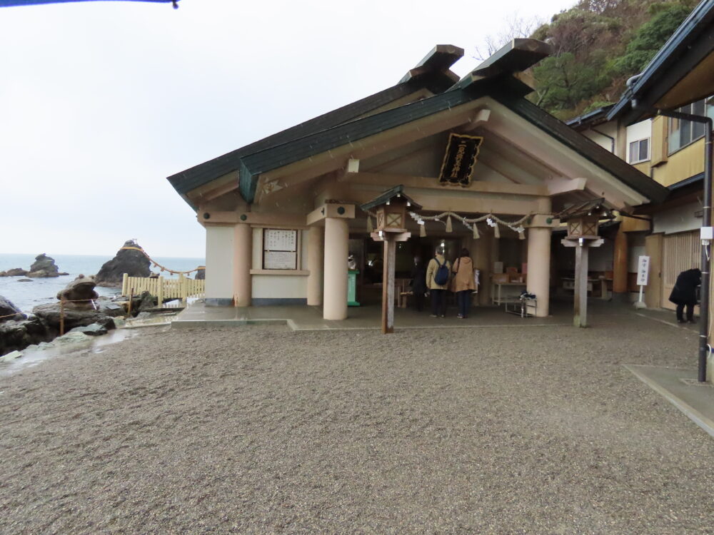 二見興玉神社の本殿