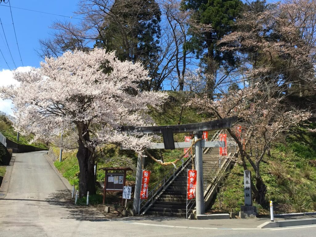 花巻神社の鳥居