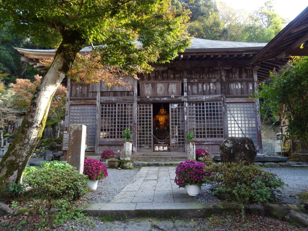 指月殿の経堂