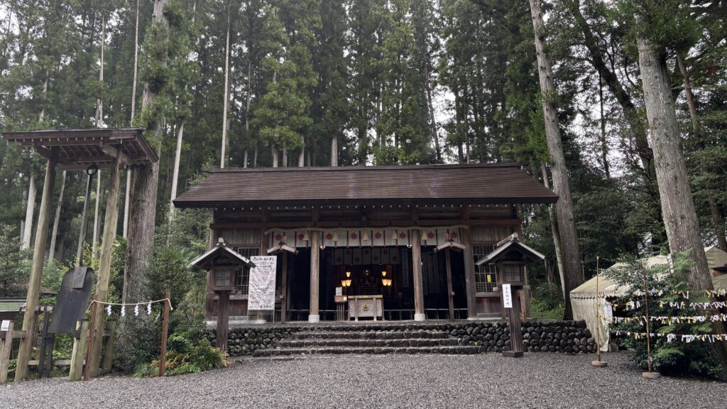 秋葉神社下社の拝殿