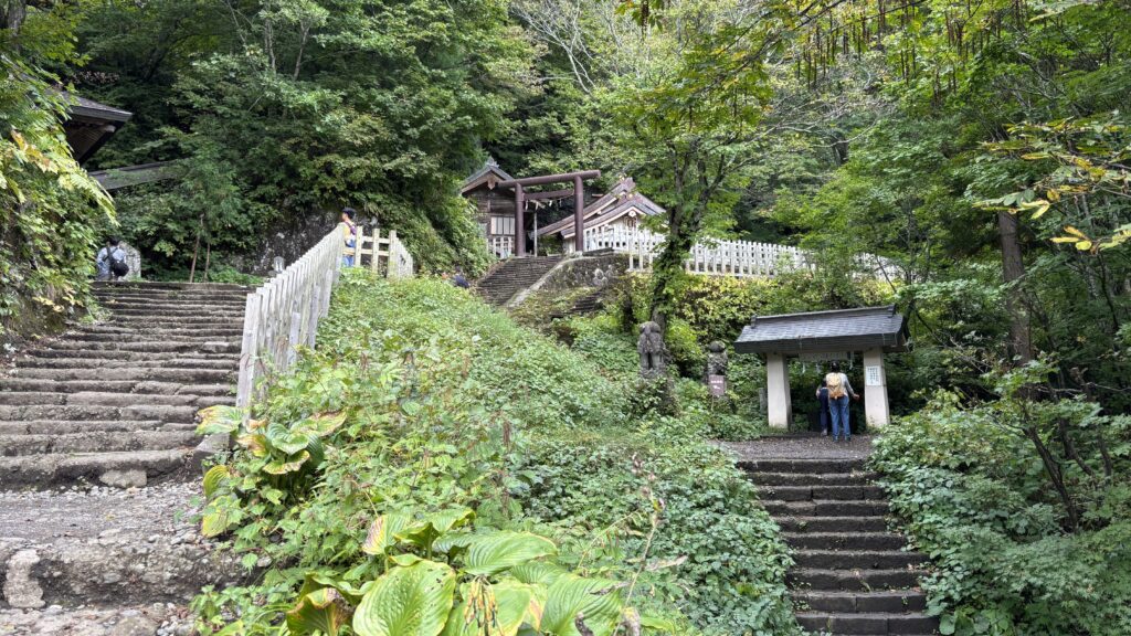 戸隠神社の奥社