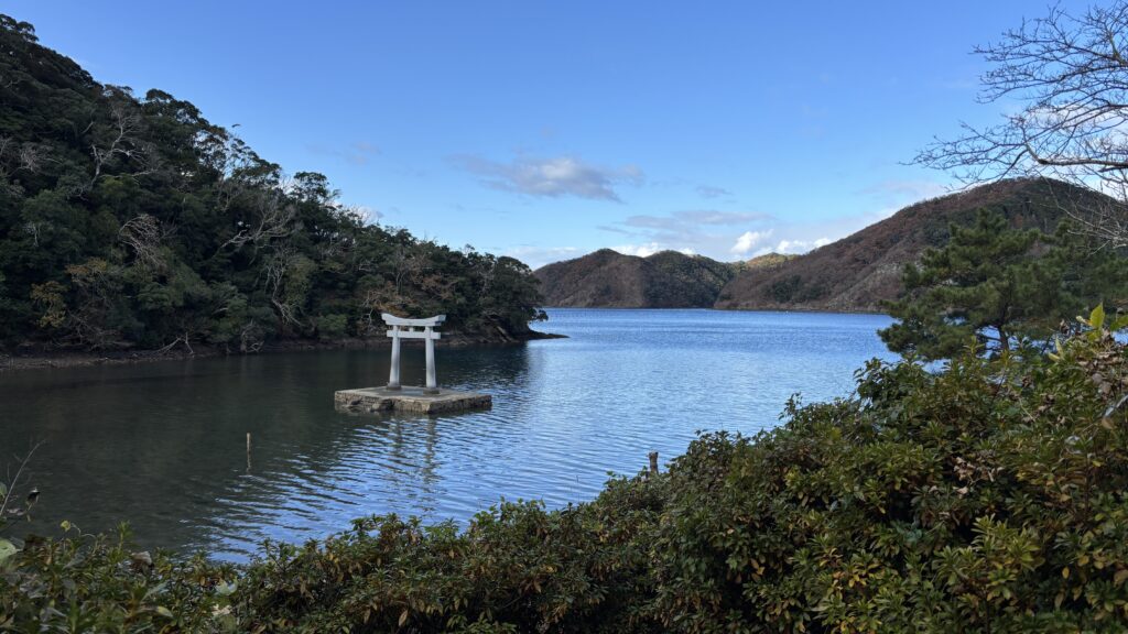 和多都美神社の海の鳥居