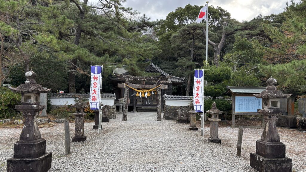 和多都美神社の拝殿