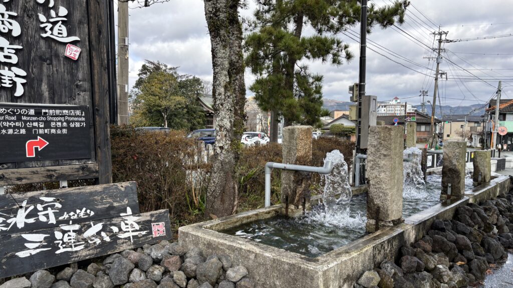 水基めぐりで阿蘇の名水を味わう散策の楽しみ