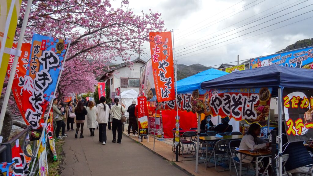 河津桜まつりの屋台